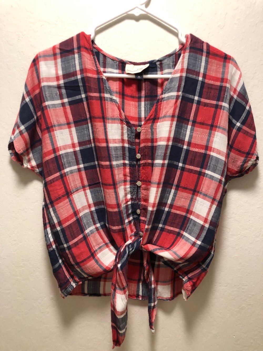 Universal Thread Plaid Tie-Front Short Sleeve Button Down Blouse